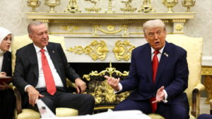 chpli cakirozerden tbmmde beylikova cagrisi trumpla hangi anlasmalari yaptiniz mecliste aciklayin su5mYXTA.jpg