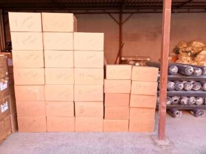 diyarbakirda hayirseverlerden ogrencilere 300 cift ayakkabi 5SZwNGak.jpg