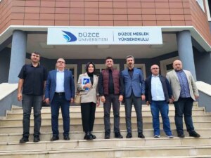 duzce ticaret ve sanayi odasi meslek yuksekokullari ile isbirligi toplantisi duzenledi jl6QiWkh.jpg